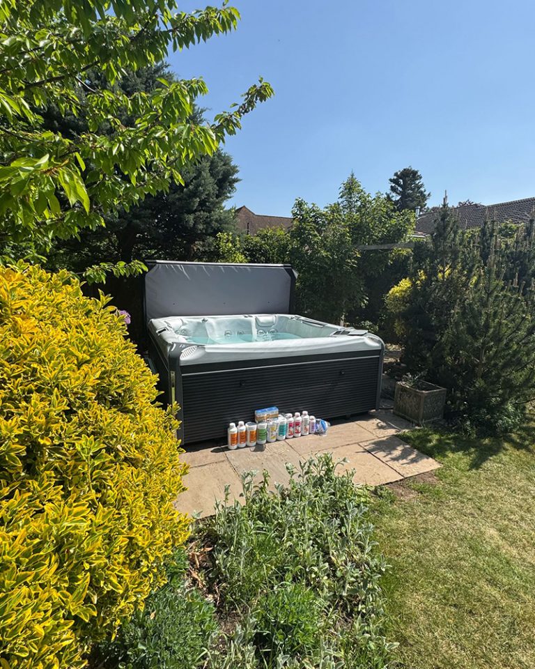 everest-life-mountain-signature-hot-tub-spa-johnsons-wellness-wellis-003