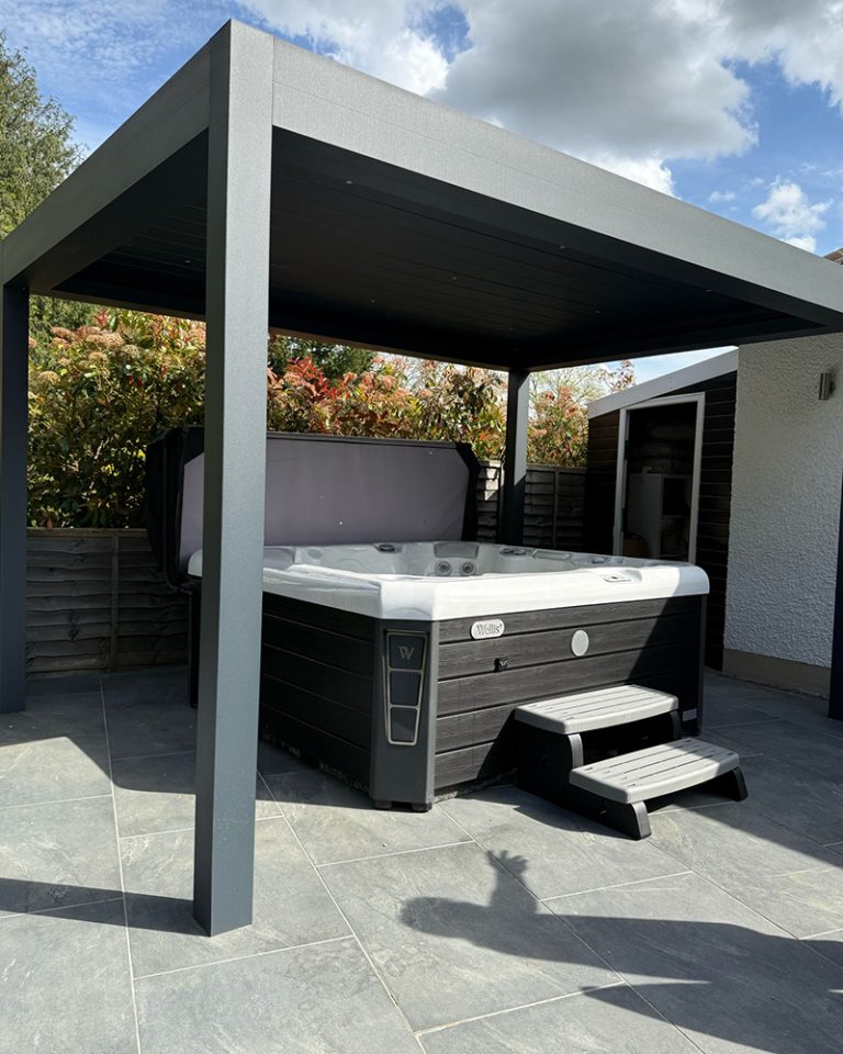 malaga-life-city-hot-tub-spa-johnsons-wellness-wellis-001