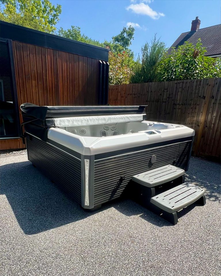atlas-life-mountain-signature-hot-tub-spa-johnsons-wellness-wellis-002