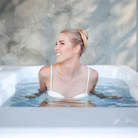 iceland-duo-cold-plunge-hot-tub-wellis-johnsons-wellness-007