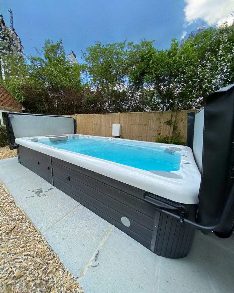 wellis-swim-spa-customer-image-johnsons-wellness-009
