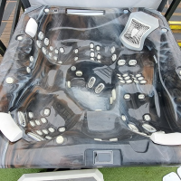 everest-hot-tub-spa-clearance-johnsons-wellness-farnham-001