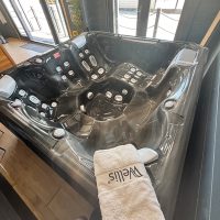 atlas-life-hot-tub-ex-display-enfield-johnsons-wellness-001