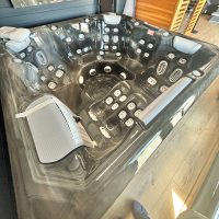 atlas-life-hot-tub-ex-display-enfield-johnsons-wellness-004