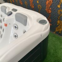 firenze-ex-display-hot-tub-chestfield-johnsons-wellness-002